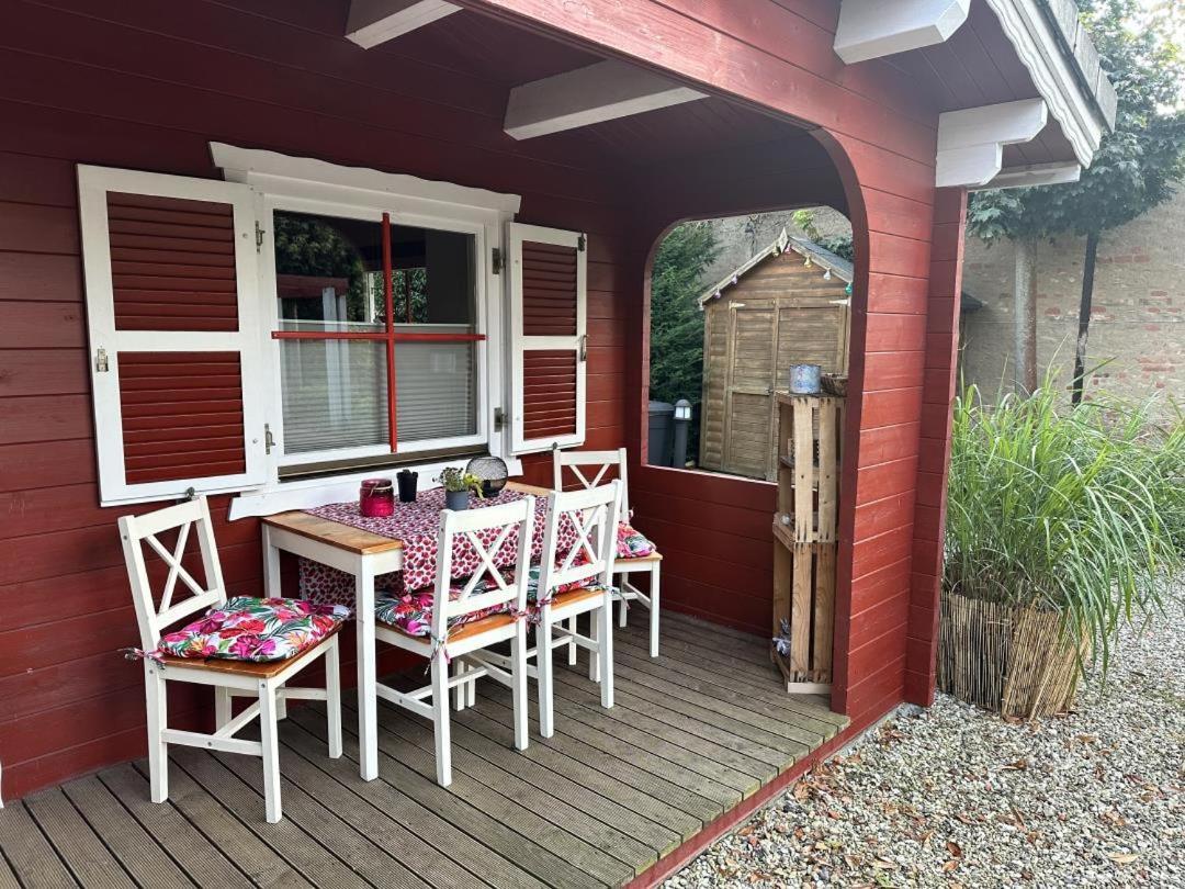 Neu! Ferienhuette Tiny House Villa Schoningen Exteriör bild