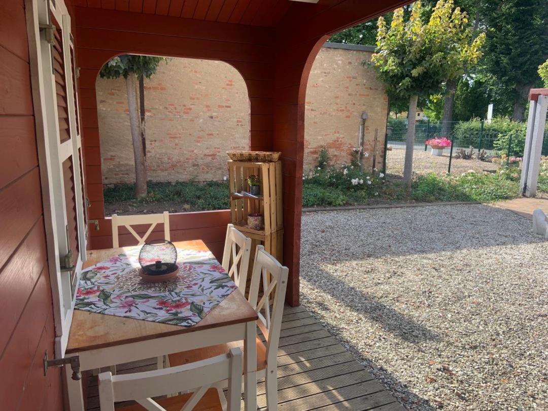 Neu! Ferienhuette Tiny House Villa Schoningen Exteriör bild